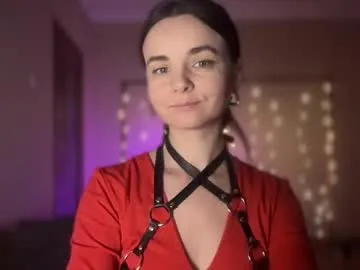 lanaloulou on Chaturbate 