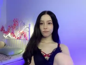 liaglamour — hi i'm Lia! help me reach 400 thumbs up // Goal: take off my bra and cover  [162 left] // #new #18 #shy #cute #teen