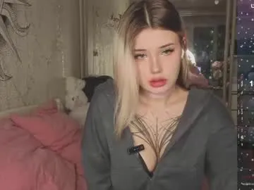 lilhornyprincess on Chaturbate 