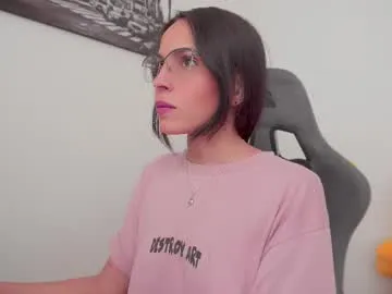 little_eli on Chaturbate 