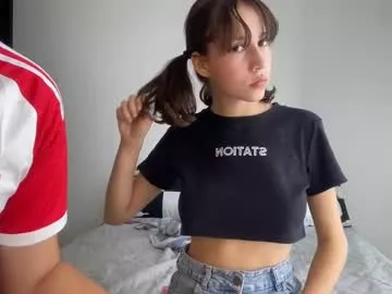 littlemegancouple on Chaturbate 