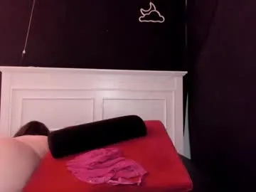 livinsubspace on Chaturbate 