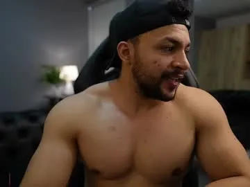 loganmartinx — Naked [42 tokens left] #muscle #cum #lovense #bigcock #master