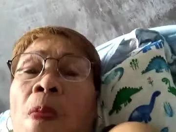 lolamommie — Lolamommie's room #mature #pussysquirt #pinay #bigboobs  i am senior but still horny and make u fun