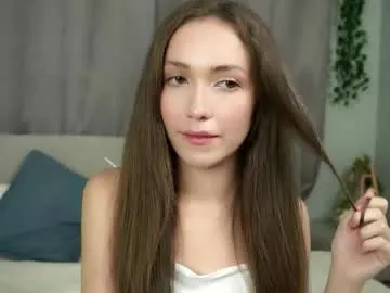 loriamarzinske — Be my king in the room for 3333TK^^ here Goal : Take off my top<3 #teen #18 #new #shy #natural [129 tokens remaining]
