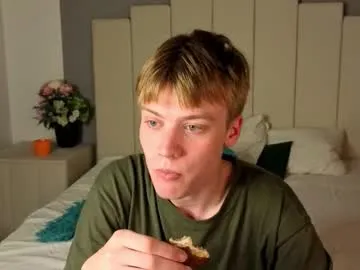 louie_evans — GOAL: for a good mood [480 tokens remaining] aquadisco #new #twink #18 #young #feet