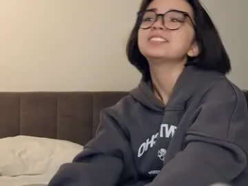 maracommiskey on Chaturbate 