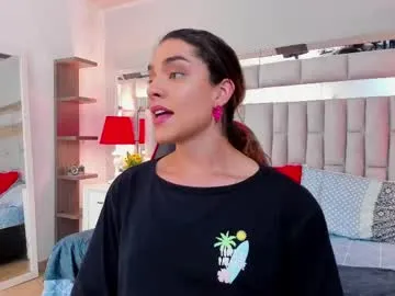 mariiahneedles — Current Goal: LETS CUM at 999 tokens -- Next Goal: finger asshole -- Show Description #latina #trans #sph #ass #bigcock