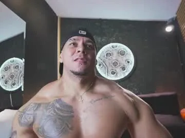 massimowalton2 on Chaturbate 