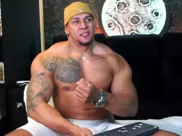 massimowalton2 on Chaturbate 