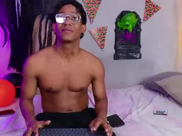 max_cumpower72 — this horny slut wanna be fucked too much! lets play // GOAL: Shake ass [35 tokens left] // EPIC GOAL: fuck doggy and she suck my balls  all the same time [777 tokens left] #bigass #bigboobs #creampie