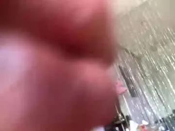 melli23 on Chaturbate 