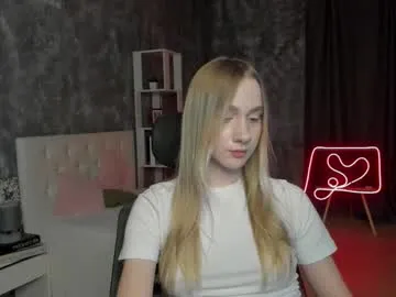 mellisadream — GOAL: tease [55 tokens remaining] Welcome to my room! #new #blonde #nonude #shy #18