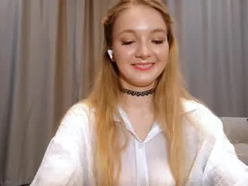metavonasek — Goal: Spin the skirt fast! ^^ HI!  Nice to meet you ! I'm Ria!  #shy #new #18 #daddysgirl #blonde [14 tokens remaining]