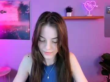 mia_starrr_ on Chaturbate