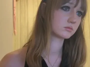 michelle_neely — Hi guys, how are you today, lets go speak - Goal: Doggy [68 tokens left] #teen #young #new #shy #cute