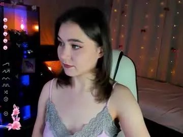 mistylovia — GOAL: take off my t-shirt #new #18 #shy #bigboobs #lovense [96 tokens remaining]