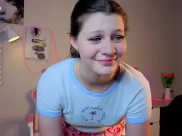 moirebaggs — Goall: Get oil on that pretty butt! ^^     #teen #lovense #shy #bigboobs #18 [8 tokens remaining]