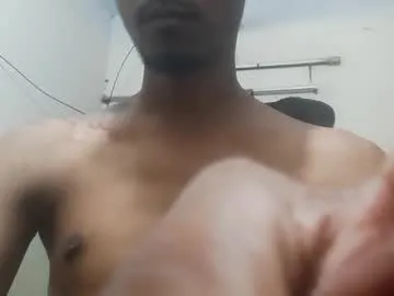 moso999 on Chaturbate