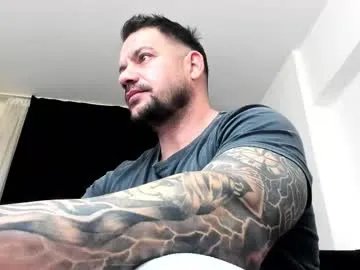 musclemonster31 — JERK MY COCK AND CUM ALL OVER MY MUSCLES [2000 tokens remaining]