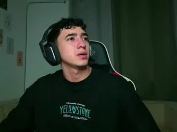 naranjo_seb — Remove shirt ! #new #cute #teen #bigcock #cum [50 tokens left]