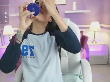 nicolecrawft — Today I want to explore danger with you | PVT ON - TOYS ON // GOAL: Fingering Pussy  #daddysgirl #nasty #anal #squirt #latina