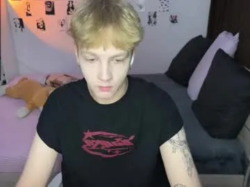 olivertasty — GOAL: cum show [553 tokens remaining] Hello, welcome to the my room #twink #bigcock #cum #18 #young