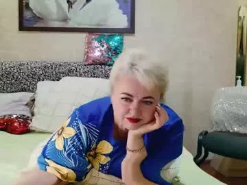 oliviaparadise — Ticket Show: naked and oil show (500 tokens)