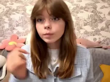 oracorker — im Coralina and its my first day with Domi. GOAL: to moan in your ear #cute #18 #natural #teen #lovense [0 tokens remaining]