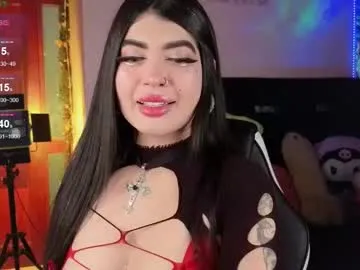 queenlamia on Chaturbate 