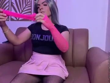 reginamills__ — show my CUM [314 tokens left] #bigcock #crossdresser #pantyhose #femboy #lovense #