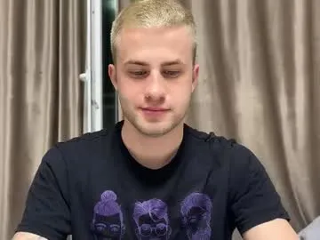 rodrigoveira on Chaturbate 