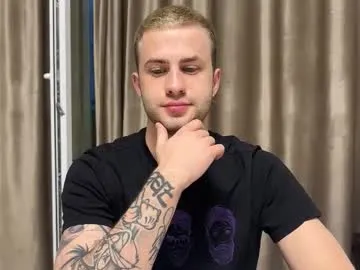 rodrigoveira on Chaturbate 