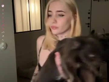 rottenlullaby on Chaturbate 
