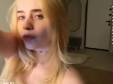 rottenlullaby on Chaturbate 
