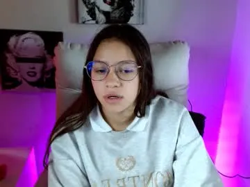 samantharoldan on Chaturbate 
