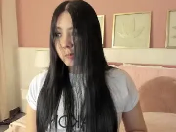 sarah__hills on Chaturbate 