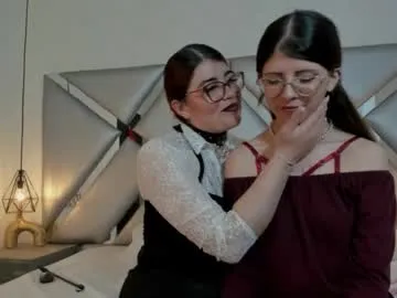 secretdram_vc — GOAL: bandage a girl's eyes and suck clit [69 tokens remaining] Hot lesbians wanting fun with you  #bdsm #lesbian #latina #squirt #couple