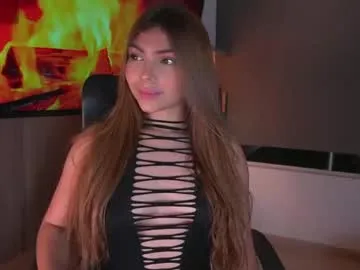 shopieshine — #latina #muscle #pretty  #lovense