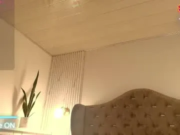sidneyy_love — Today i am playful and need enjoy with umake me cum | PLAY PRICES GIFT *22  33 44| Make me #teen #new #lovense #squirt #anal #latina #feet #deepth - Goal: Today i am playful and need enjoy with u