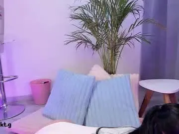 sky_dkt — Current Goal: Naked at 250 tokens -- Next Goal: Oil in boobs + bounce -- 
