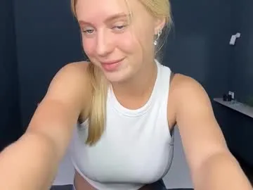 skyeveil — GOAL: two fingers on my clit rubbing my pussy  [194 tokens remaining] Welcome to my room! #feet #blonde #redhead #lovense #new