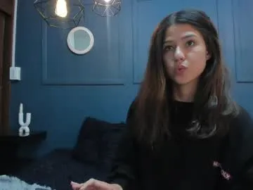 skyy_bloom on Chaturbate 