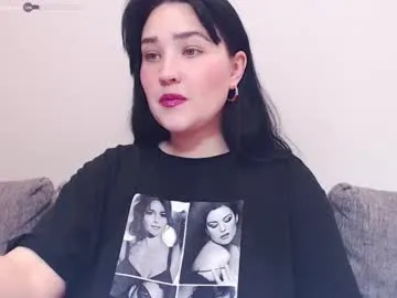 smartandamazing — [198 tokens to goal] -- Sex Show at Final Goal #anal #slave #bdsm #saliva #curvy -- Current Goal: ANAL PLUG WITH DEMON TAIL at 222 tokens -- Next Goal: ANAL