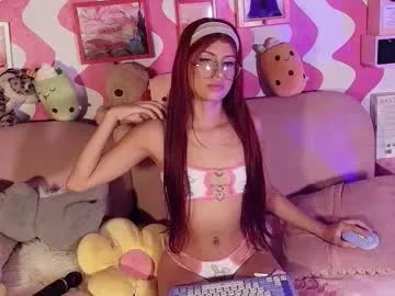 the_girl_with_the_red_hai on Chaturbate