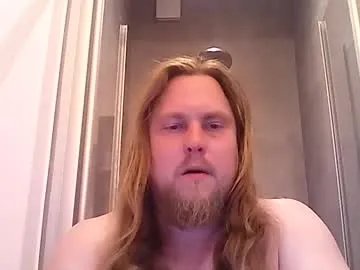 thenewdude1992 — looking for a nice chat and masturbate