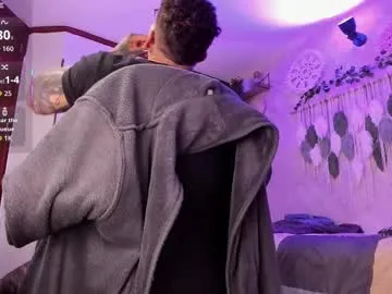 thomas_fuckboy — Welcome to my room! - Goal: fuck ass dildo and cum [1443 tokens left] #muscle #bigcock #bigass #leather #lovense