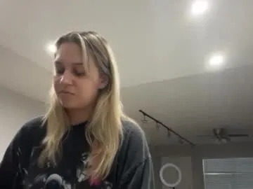 tiffstreatsxoxo on Chaturbate 