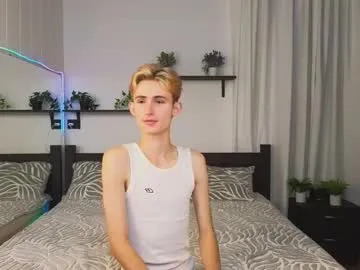 tommy18xxx — GOAL: Show ass [25 tokens remaining] ^^ #pvt  #gay #twink #18 #cum