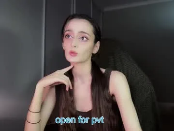 unhollymeow — handbra [40 tokens left] roll the dice 69tk <3 #longhair #hairy #hairyarmpits #abs #petite